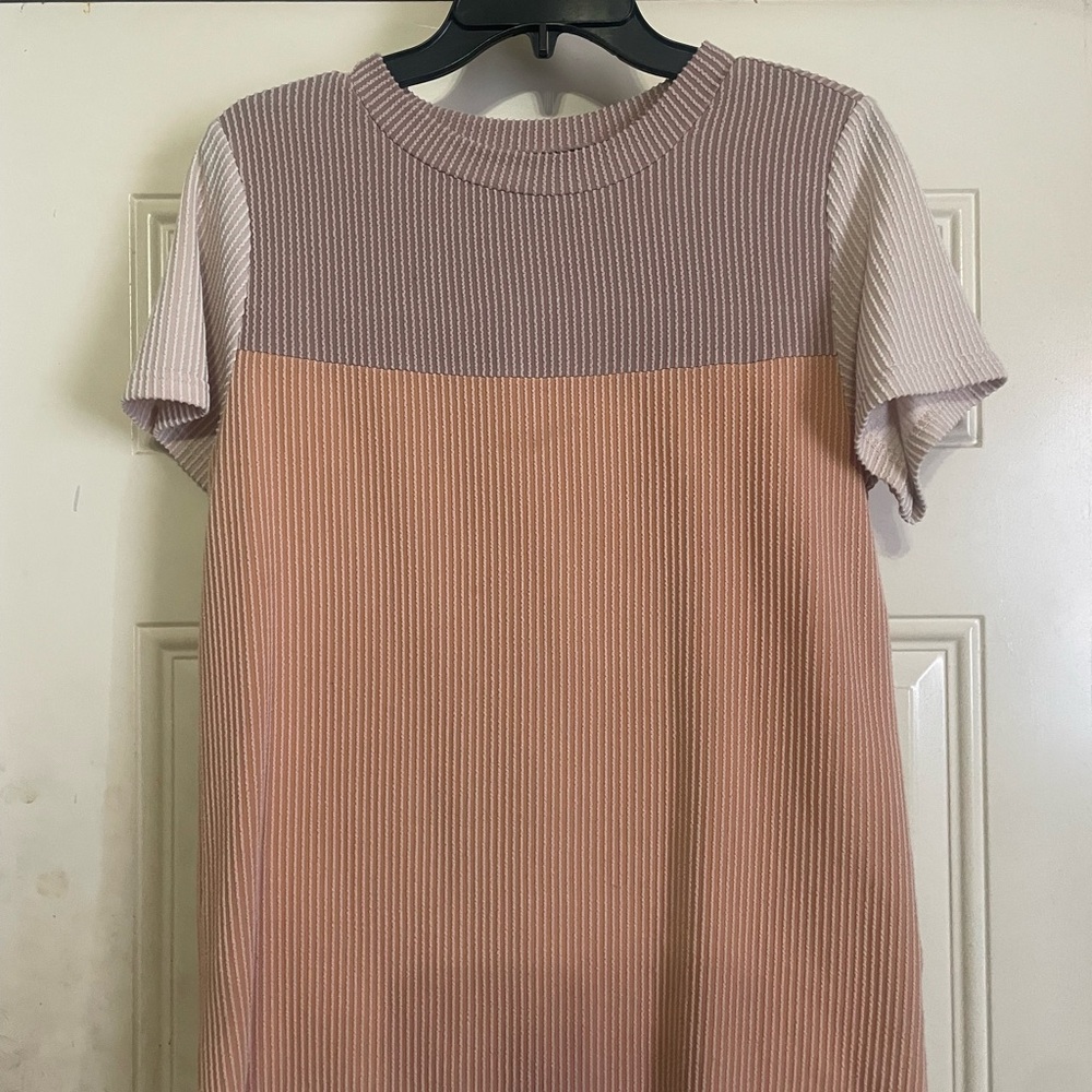 Colorblock Ribbed Knit Top in Mauve, Peach & Cream